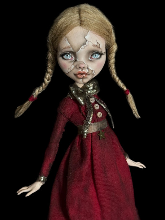 Nora, The Broken Doll ,Monster High ooak doll repaint